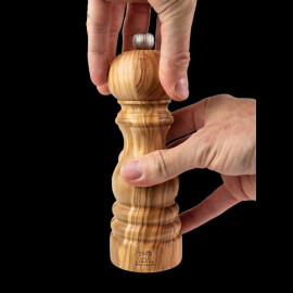 Pepper Mill Paris 18cm Olivier Peugeot