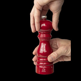 Pepper Mill Paris Red Lacquered Wood 18cm Peugeot