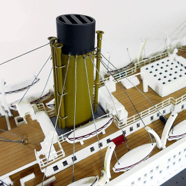 Titanic Boot Modell RMS Kreuzfahrtschiff 92 cm 1/300 Holz