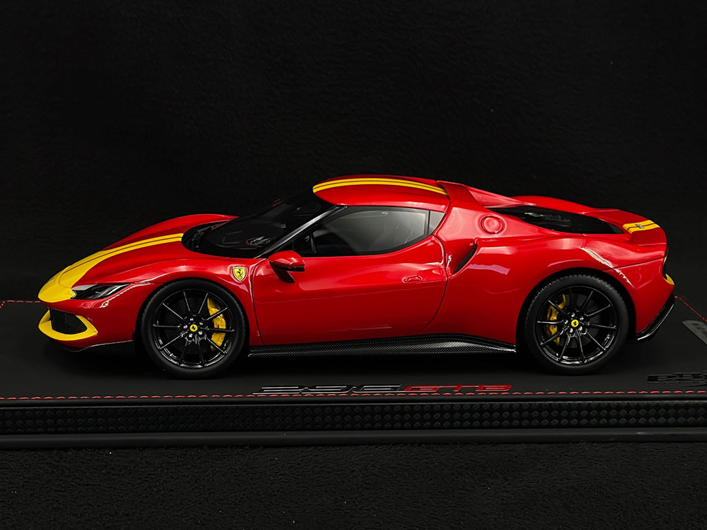 Ferrari 296 GTB Assetto Fiorano 2022 Rosso Corsa Rot / Modena Gelb 1/18 BBR  P18211D1 - Elfershop