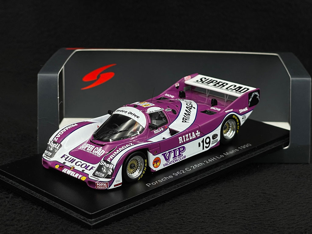 Porsche 962 C n° 19 24h Le Mans 1990 Team Davey 1/43 Spark S9882