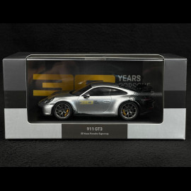 Porsche 911 GT3 Type 992 2022 30 Jahre Porsche Supercup 1993-2022 Silber / Schwarz 1/43 Spark WAP0202510P30Y