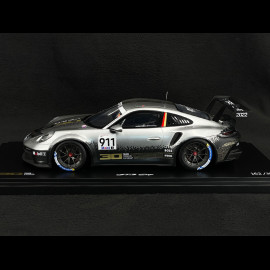 Porsche 911 GT3 Cup Type 992 2022 n° 911 30 Jahre Porsche Supercup 1993-2022 Silber / Schwarz 1/18 Spark WAP0212500P30Y