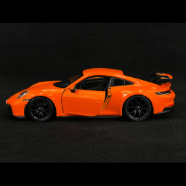 Porsche 911 GT3 Type 992 2021 Lava Orange 1/24 Bburago 21104O