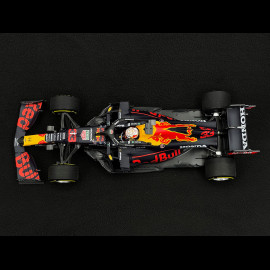 Max Verstappen Red Bull Racing RB16B n° 33 Winner GP Mexico 2021 F1 1/18 Minichamps 110211933