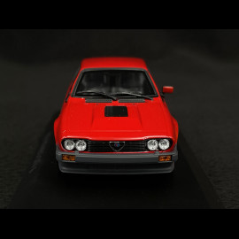 Alfa Romeo GTV 6 1983 Red 1/43 Minichamps 940120140