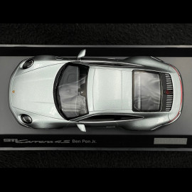 Porsche 911 Carrera 4S Type 992 Ben Pon Jr 2023 70th Anniversary Nederlands Fischsilber Grau 1/43 Spark WAP0200400PBPN