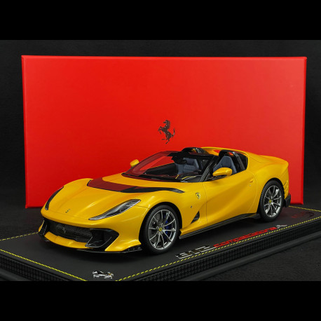MR COLLECTION MODELS FERRARI 812 COMPETIZIONE A 1/18 FE034A Giallo