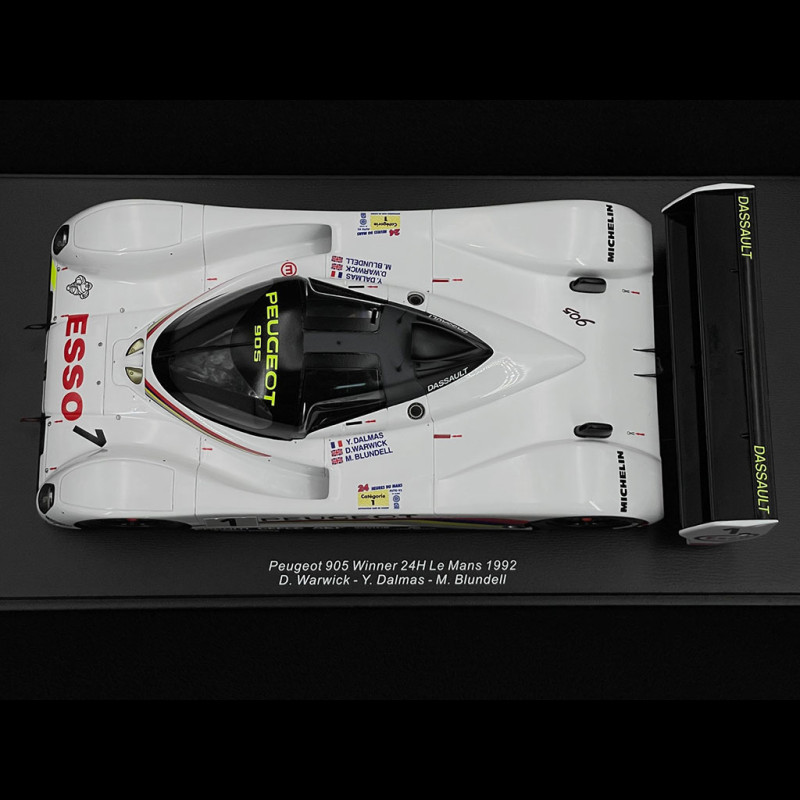 希少Peugeot 905 EV1 1992 ル・マンウィナー 1⁄32 1992 Peugeot