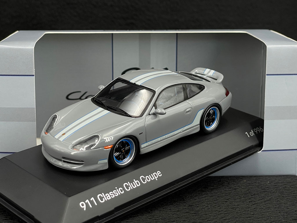 Porsche 911 Classic Club Coupe Type 996 2022 Sport grey metallic 1/43 Spark  MAP02080022