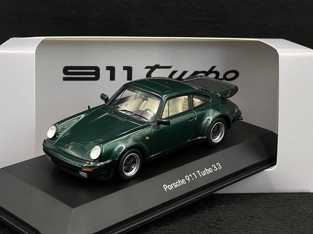 ミニカー 1/43 ポルシェ 911 (930)ターボ ダークグリーンメタ 1977 TURBO