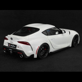 Toyota GR Supra 2023 Weiß 1/18 Solido S1809002