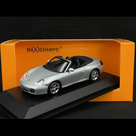 Porsche 911 Carrera 4S Cabriolet Type 996 2003 Silver 1/43 Minichamps 940062831