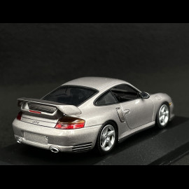 Porsche 911 type 996 GT2 2001 grau metallic 1/43 Minichamps 430060125