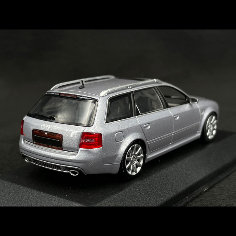 Audi RS6 Avant 2002 Avussilber 1/43 Minichamps 400011710 - Elfershop