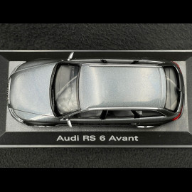 Audi RS6 Avant 2002 Daytonagrau 1/43 Minichamps 5010710233