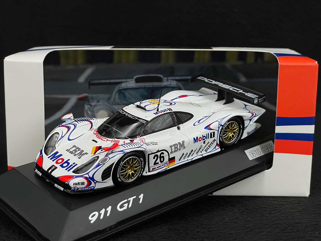Porsche 911 GT1-98 Type 996 n° 26 Winner 24h Le Mans 1998 1/43