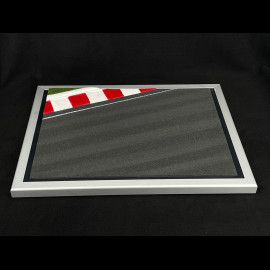 Diorama 1/18 Vitrine für Modelle Rennstrecke mit Vibrator Premium quality