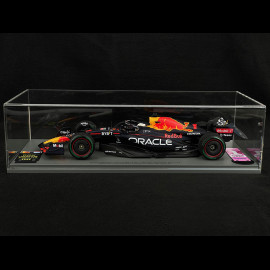 Max Verstappen Red Bull RB18 n° 1 Winner GP Japon 2022 F1 1/18 Spark 18S774