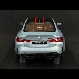 BMW M4 CSL 2022 Grau / Schwarz 1/18 GT Spirit GT427