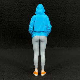 Figur sportliches Mädchen im Kapuzenpullover Diorama 1/18 Premium 18014