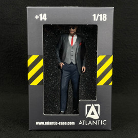 Figur Eleganter Mann mit Lederkappe Diorama 1/18 Premium 18020