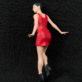 Figur Mädchen im kurzen Kleid Diorama 1/18 Premium 18012