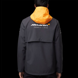 Duo McLaren Rain Jacket + McLaren T-Shirt F1 Oscar Piastri