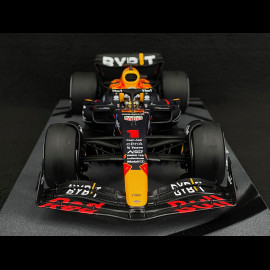 Max Verstappen Red Bull RB18 n° 1 Winner 2022 Abu Dhabi F1 Grand Prix 1/18 Spark 18S776