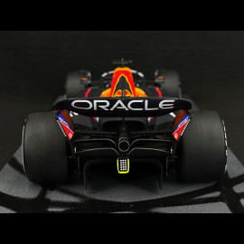 Max Verstappen Red Bull RB18 n° 1 Winner 2022 Abu Dhabi F1 Grand Prix 1/18 Spark 18S776