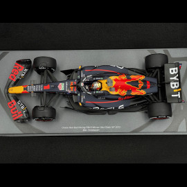 Max Verstappen Red Bull RB18 n° 1 Winner 2022 Abu Dhabi F1 Grand Prix 1/18 Spark 18S776