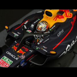 Max Verstappen Red Bull RB18 n° 1 Winner 2022 Abu Dhabi F1 Grand Prix 1/18 Spark 18S776