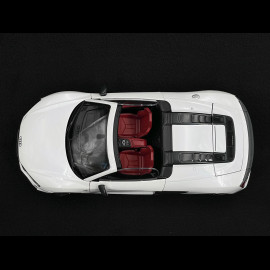 Audi R8 Spyder 2021 White 1/18 Keng Fai VAKF-0351