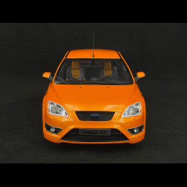 Ford Focus ST 2.5 Mk II 2006 Elektrisches Orange 1/18 Ottomobile OT961