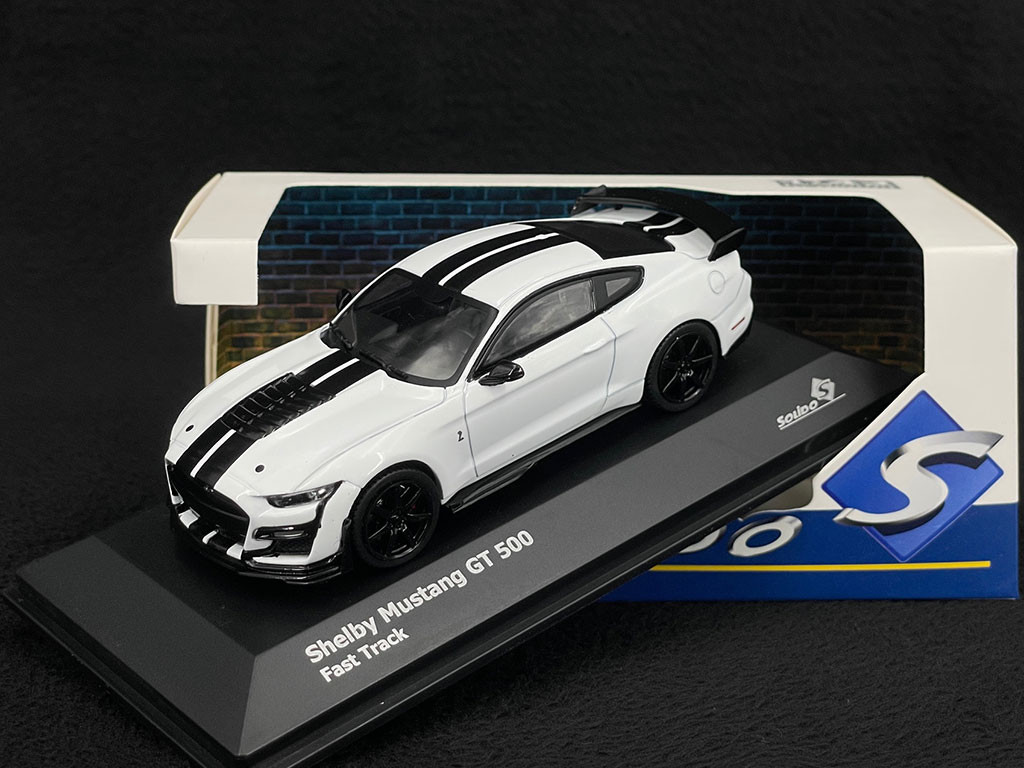 即納！最大半額！ 1/43レジンキット Ford Mustang shelby 350GTZ