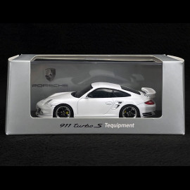Porsche 911 Turbo S Tequipment Type 997 2011 Carraraweiß 1/43 Minichamps WAP0200290C