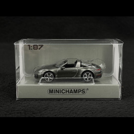 Porsche 911 Targa 4 Type 992 2020 Aventuragrün metallic 1/87 Minichamps 870069064