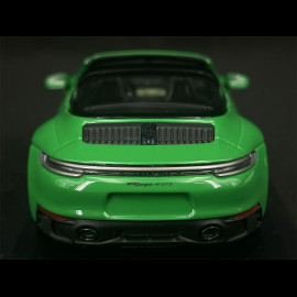 Porsche 911 Targa 4 GTS Type 992 2022 Python Green 1/43 Minichamps 410061062