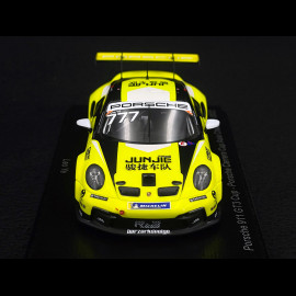 Porsche 911 GT3 Cup 992 Type N° 777 Winner Carrera Cup Asia 2022 Leo Ye 1/43 Spark SA269