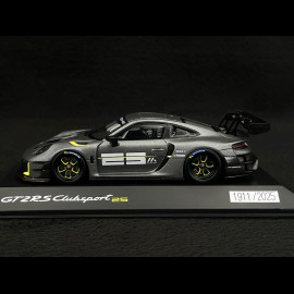 Porsche 911 GT2 RS Clubsport 25 Typ 991.2 2021 Mattgrau / Grello touch 1/43 Spark WAP0201510PGT2