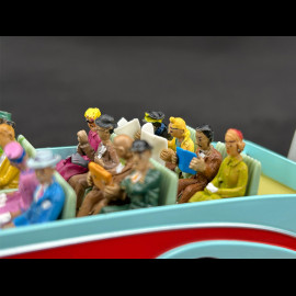 Tim und Struppi Der Swissair-Bus - Der Fall bienlein - Blau / Rot 1/43 29581