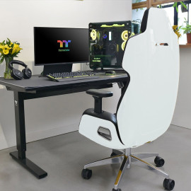 Office Chair / Gaming Chair Design by Studio F.A. Porsche Leather / Aluminum Icy white ARGENT E700