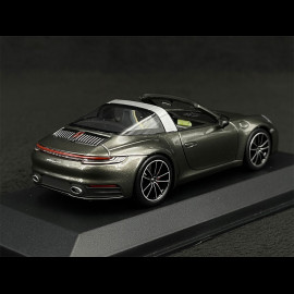 Porsche 911 Targa 4S type 992 Aventurine Green Metallic 1/43 Minichamps WAP0201400L