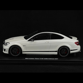 Mercedes-Benz C63 AMG 2014 Diamantweiß 1/18 GT Spirit GT899