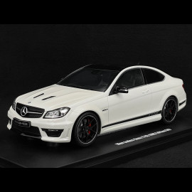 Mercedes-Benz C63 AMG 2014 Diamantweiß 1/18 GT Spirit GT899