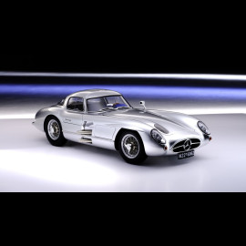 Model Mercedes-Benz 300 SLR Uhlenhaut Coupé 1954 1/8 Legrand LE102