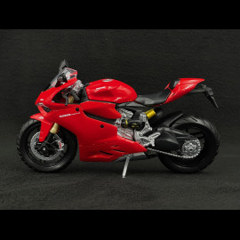 Ducati 1199 Panigale 2013 Rot 1/12 Maisto 11108