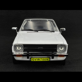 Ford Escort Ghia 1975 Weiß 1/18 Sunstar SUN4621