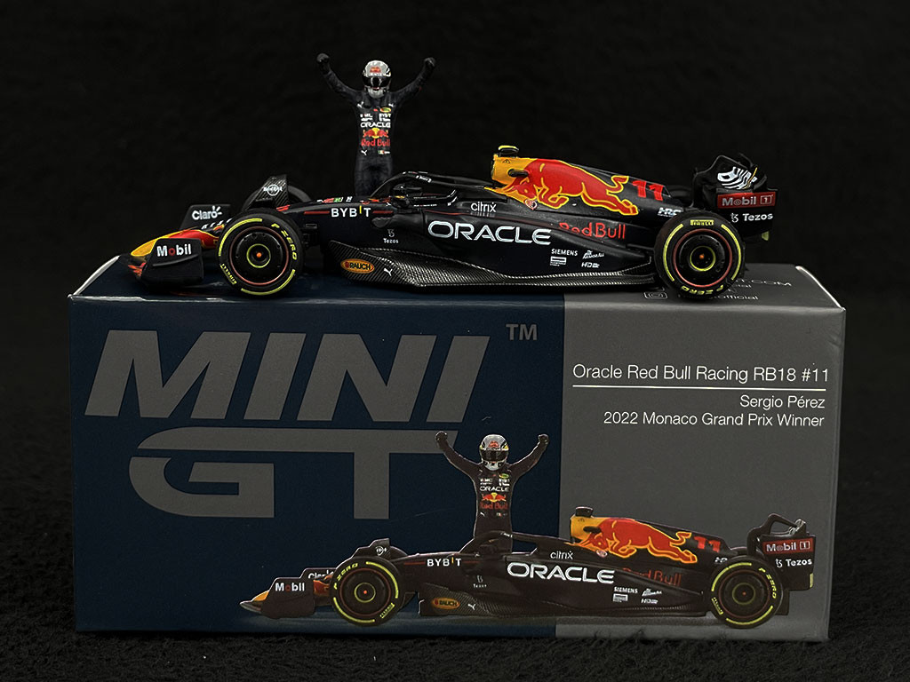 Sergio Perez Red Bull RB18 n° 11 Winner GP Monaco 2022 F1 1/64