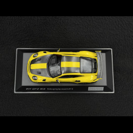 Porsche 911 GT2 RS type 991 Nürburgring lap record 2017 yellow / black 1/43 Spark WAX02026473